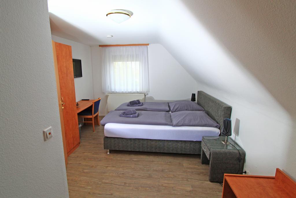Hotel Sonnenhof Sindelfingen Værelse billede